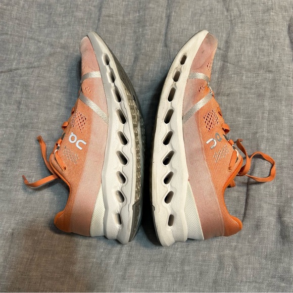 On Cloud Cloudsurfer Orange Athletic Road Running Shoes Women's Size 10 - Picture 4 of 10